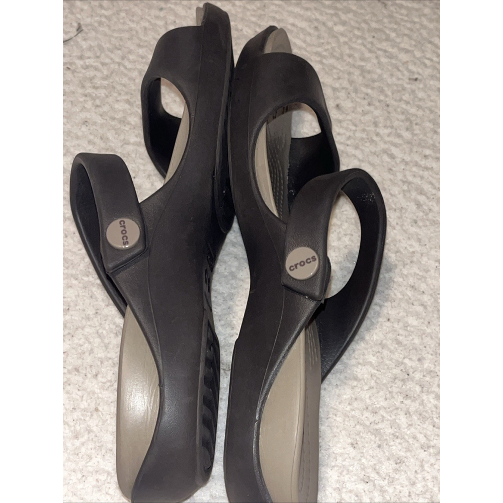 CROC Chocolate Expresso Brown 2 Strap Spa Pool SANDALS Women Size 9 EUC - Picture 5 of 6